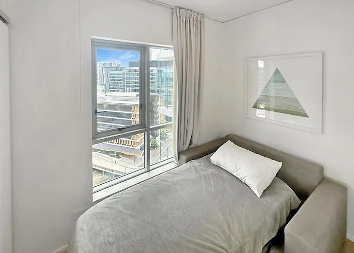 Executive Apartment With Pool & Gym